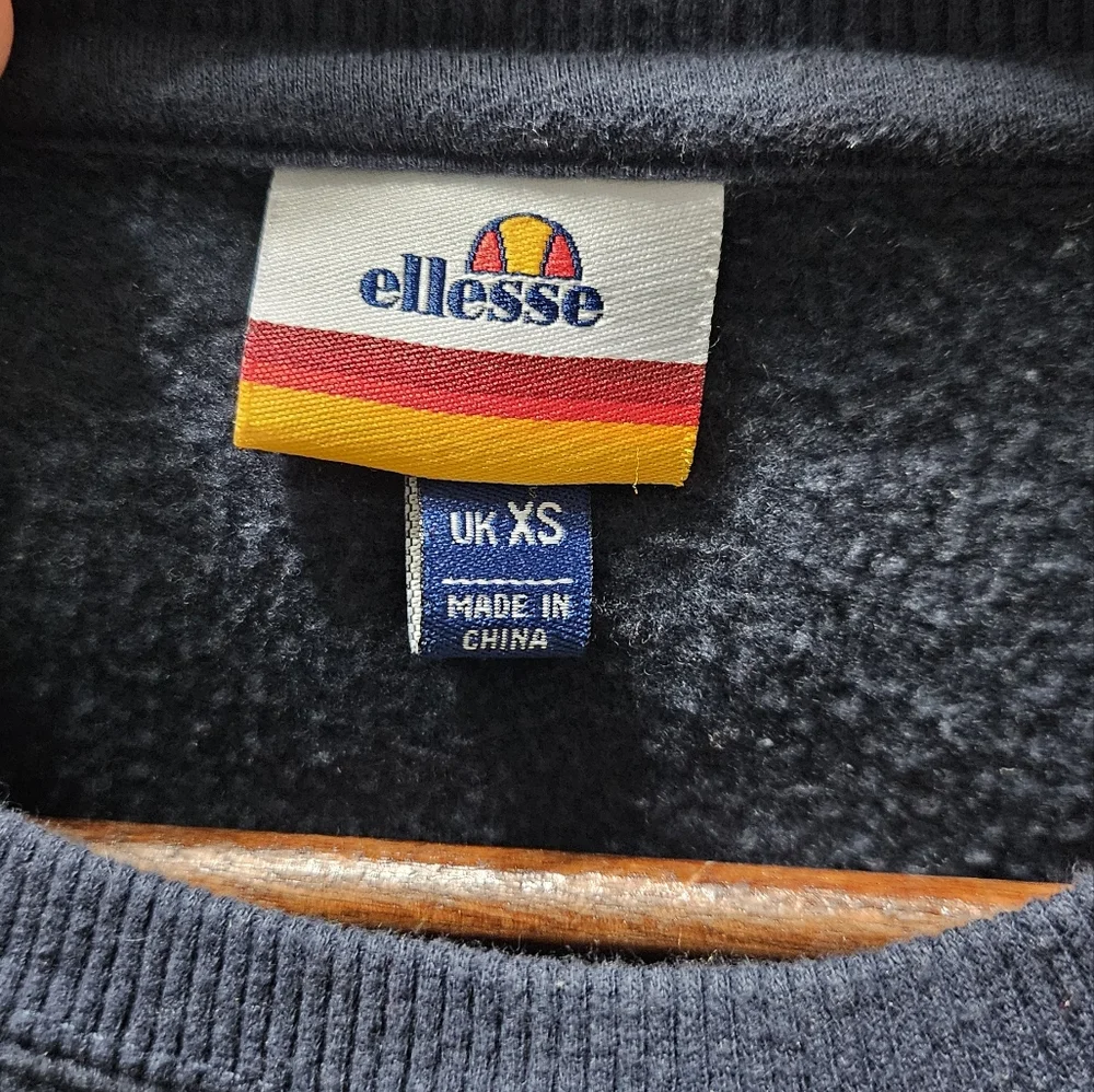 Ellesse Graphic Crewneck Sweatshirt - XS